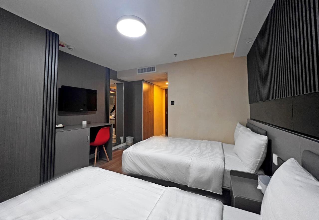 הונג קונג Hennessy Hotel מראה חיצוני תמונה